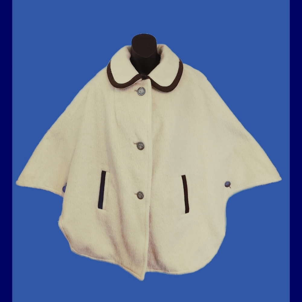 HANDCRAFTED VINTAGE LODENFREY CREAM WOOL WITH BROWN TRIM AUSTRIAN CAPE